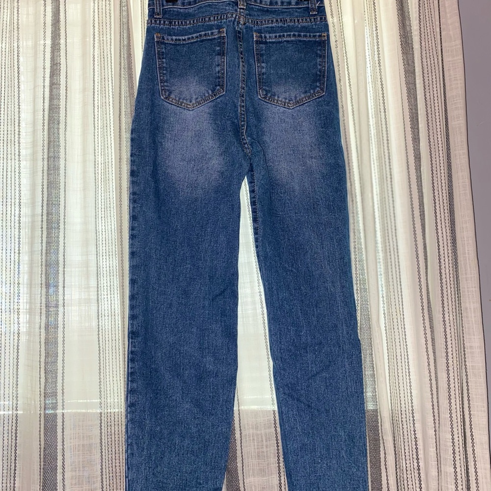 High rise mom jeans